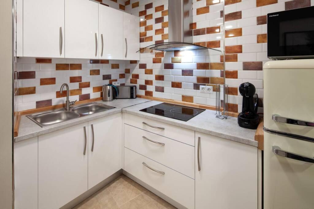 San Juan Roomalaga By Bossh! Apartments エクステリア 写真